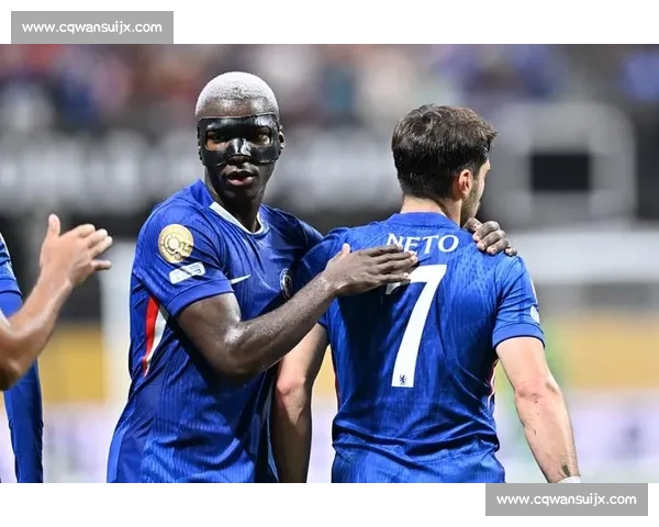 世俱杯切尔西 vs 洛杉矶仅 22137 人到场，国际足联大型球场策略引争议